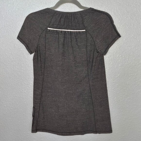 Lululemon Run: Wild Short Sleeve Tech - 4 Black (Charcoal Grey) - Picture 5 of 7